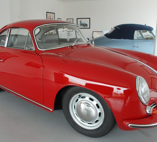 Porsche 356C 1964 Signal Red Right Side