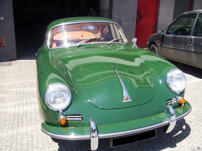 Porsche 356SC 1963 Iris Green Front